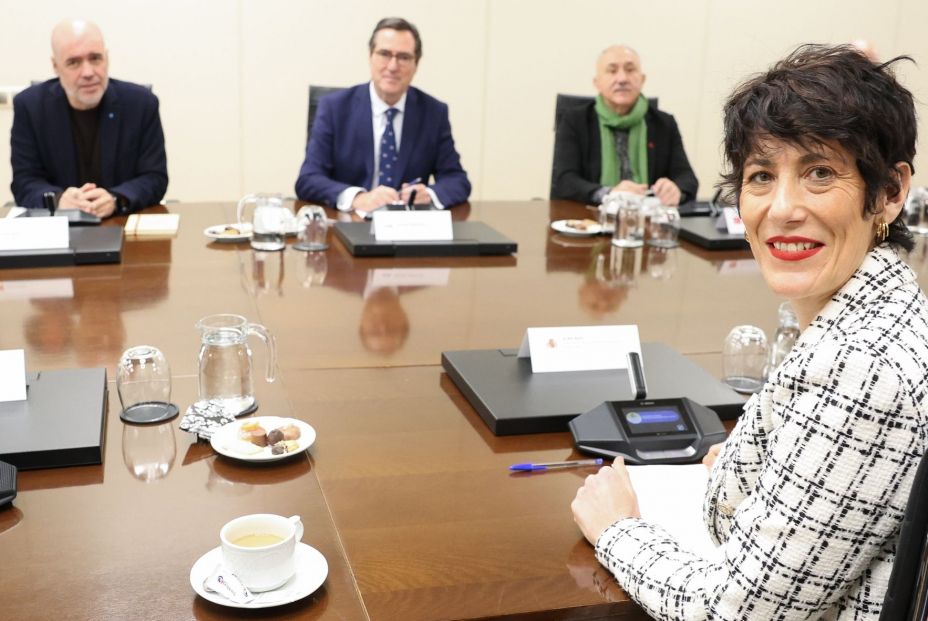 EuropaPress 6480722 i d secretario general ccoo unai sordo presidente ceoe antonio garamendi EuropaPress 6480722 i d secretario general ccoo unai sordo presidente ceoe antonio garamendi