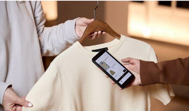 Zara permitirá pagar sin pasar por caja