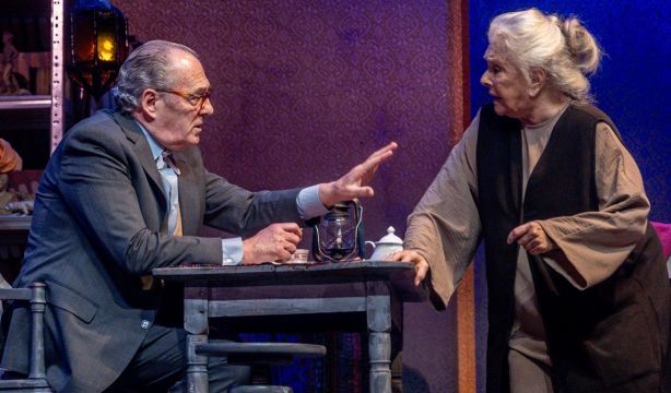 Carlos Olalla: "Hay mucha hambre de Lola Herrera, es una diosa'