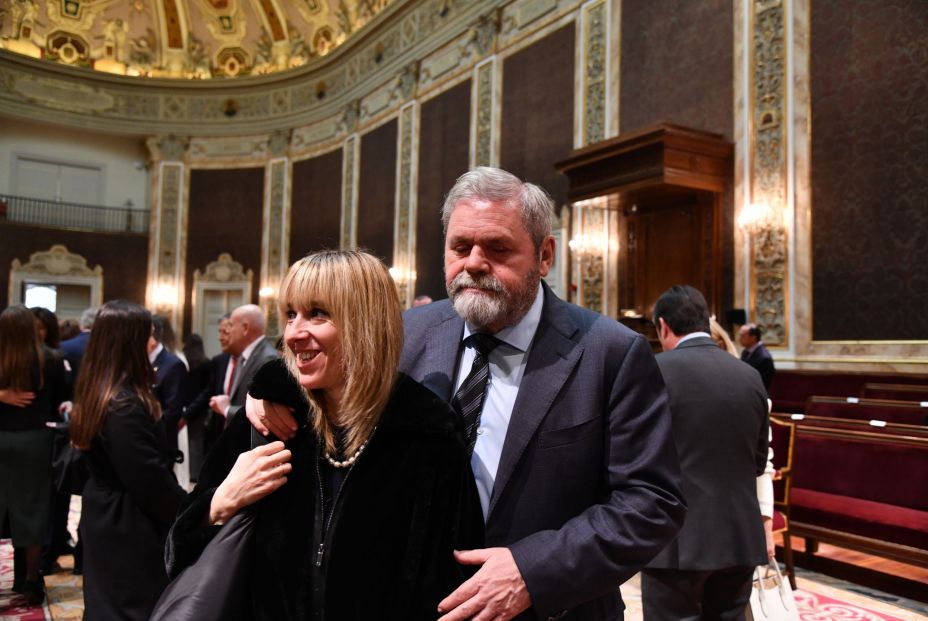 Investidura de Fernando Ónega como Académico Honorario de la RAED