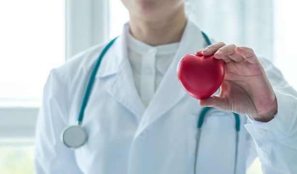Los ciudadanos aún no se toman en serio prevenir la enfermedad cardiovascular. Bigstock