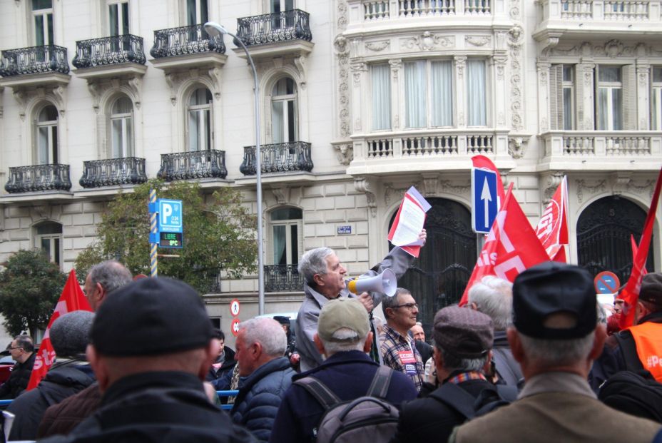 CCOO y UGT exigen al Gobierno que corrija la demora en las devoluciones a mutualistas jubilados CCOO y UGT exigen al Gobierno que corrija la demora en las devoluciones a mutualistas jubilados