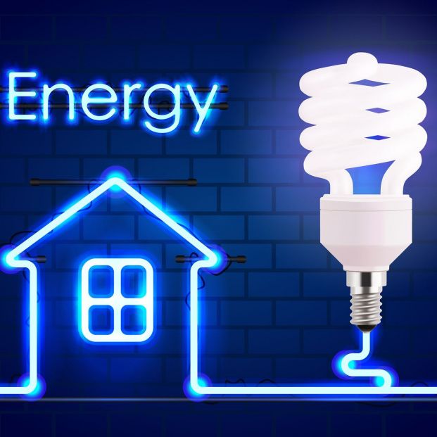 Ahorra con bombillas de bajo consumo (bigstock) Ahorra con bombillas de bajo consumo (bigstock)