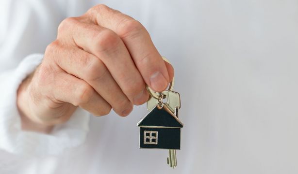 Una experta explica cómo heredar una casa pagando menos impuestos