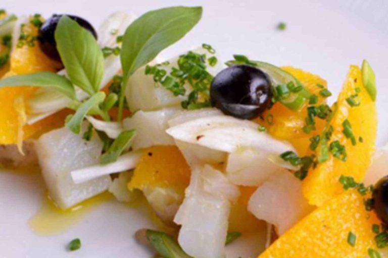 Ensalada de naranja con bacalao