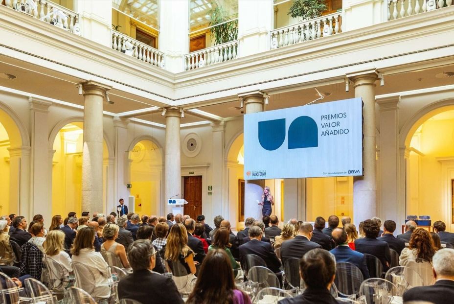 Fundación Transforma España lanza la IV edición de los Premios Valor Añadido al talento sénior