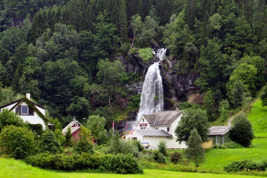 Últimas plazas para los Circuitos Culturales por Europa de Mundosenior Últimas plazas para los Circuitos Culturales por Europa de Mundosenior