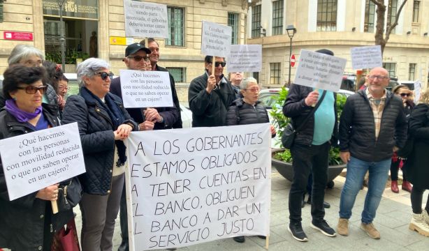 Mayores de Palma, en pie de guerra contra los cierres bancarios: "Queremos una oficina presencial". EuropaPress 