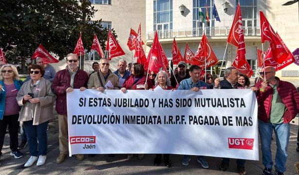 Mutualistas jubilados, vapuleados por la administración