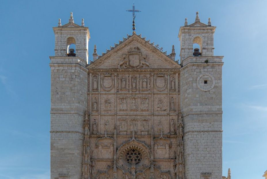 ¿Cuáles son los edificios más antiguos de Valladolid? (Wikipedia)