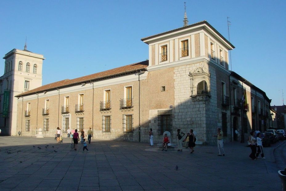 ¿Cuáles son los edificios más antiguos de Valladolid? (Wikipedia)