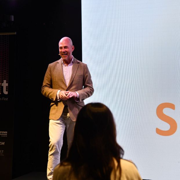 Las personas de 60 años "tienen el triple de oportunidades de triunfar con su empresa que los de 20" (Agustín Millán)