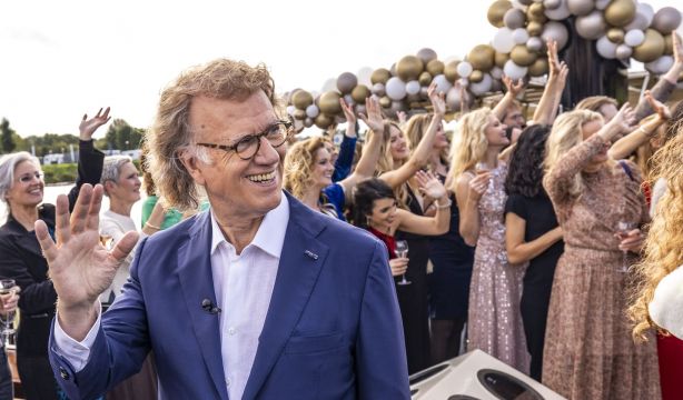 'El sueño continúa', un homenaje al violinista André Rieu por su 75 cumpleaños 
