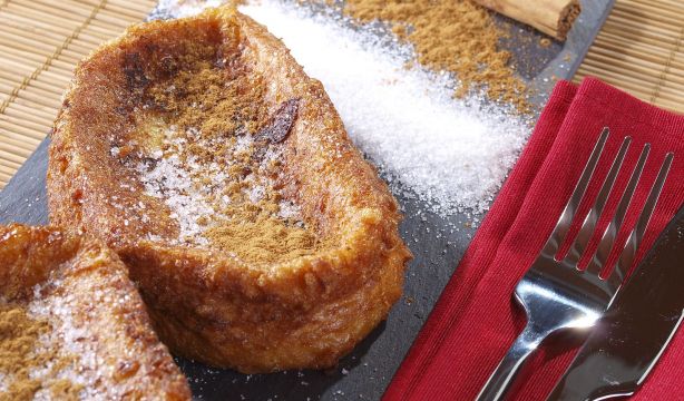La actriz María Castro comparte su receta viral de torrijas "supremas"