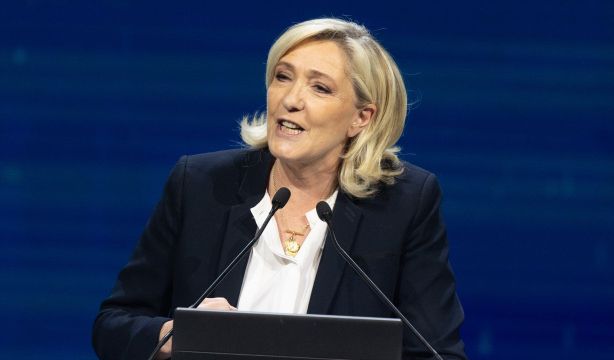 Marine Le Pen es condenada a 4 años de prisión y 5 de inhabilitación: no podrá presentarse en 2027