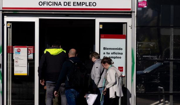 laberinto del talento sénior: mejora la afiliación, con paro enquistado