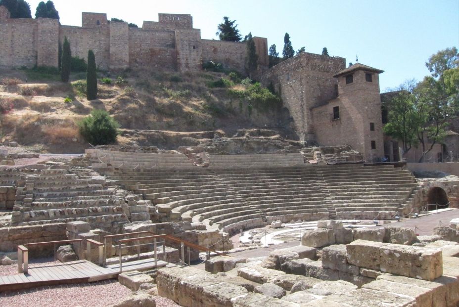 EuropaPress 1671319 andalucia malagateatro romano malaga estrena espana falso verdadero