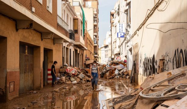 Duro testimonio de hija de usuario de teleasistencia afectado por la dana: "Parece el fin del mundo"