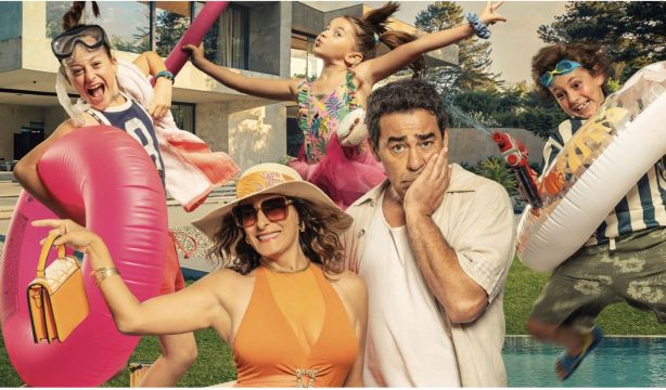 Pablo Chiapella estrena 'El Casoplón': "Las comedias familiares son las que están salvando al cine"