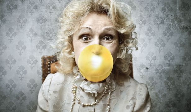 Crean un chicle que reduce la transmisión de la gripe y el herpes