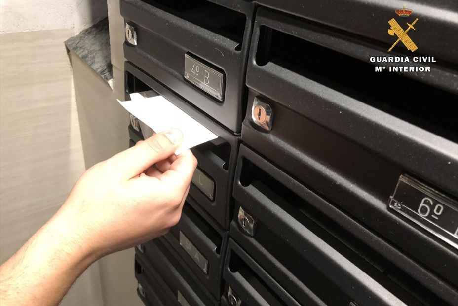 Cuidado con las cartas naranjas que llegan a tu buzón: cómo evitar caer en la estafa (EuropaPress)