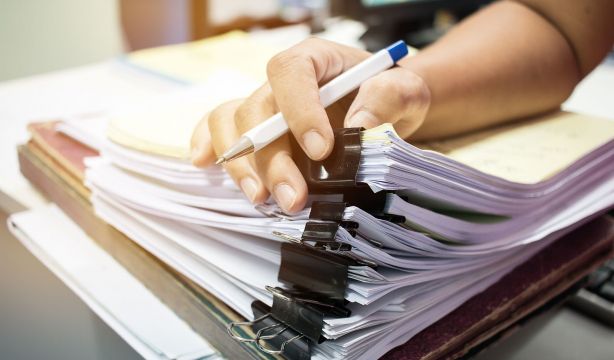 La Seguridad Social explica cómo puedes descargarte el certificado de prestaciones e IRPF