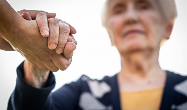 La patronal AESTE reclama a las comunidades y al Gobierno priorizar la Dependencia: "No hay excusa"