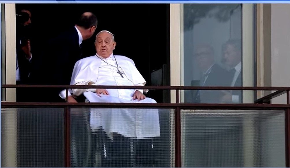 EuropaPress 6598521 papa francisco salida ventana hospital gemelli roma EuropaPress 6598521 papa francisco salida ventana hospital gemelli roma