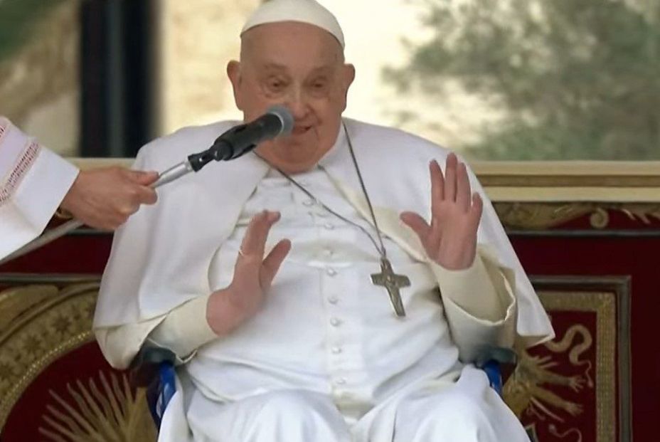 EuropaPress 6651623 papa francisco reaparecido domingo canulas nasales EuropaPress 6651623 papa francisco reaparecido domingo canulas nasales