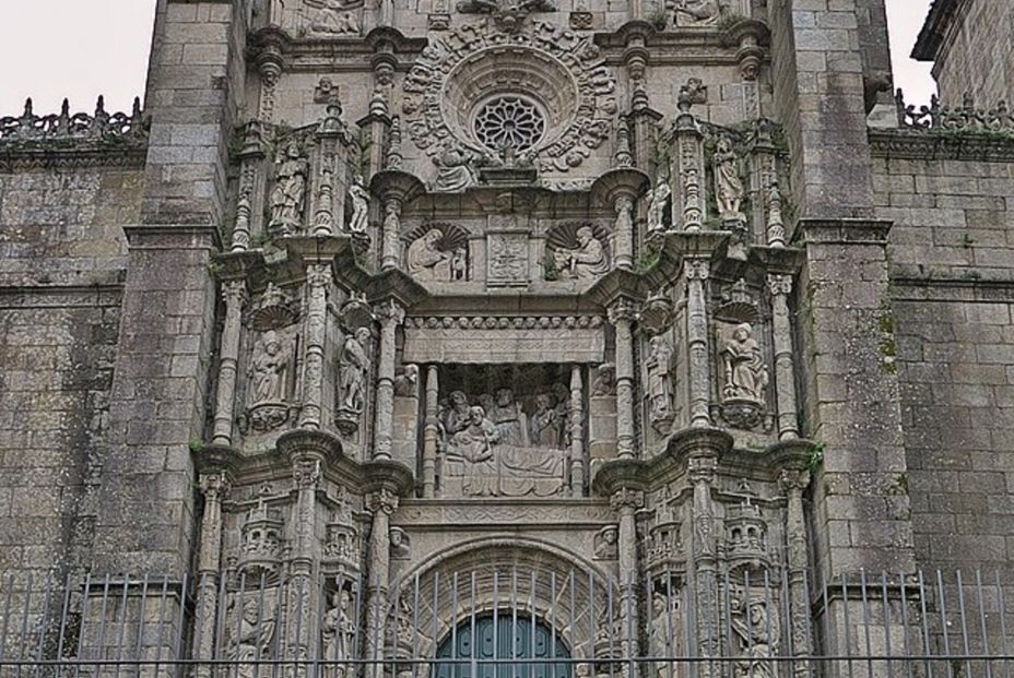 Wikipedia Commons. ¿Cuáles son los edificios más antiguos de Pontevedra?