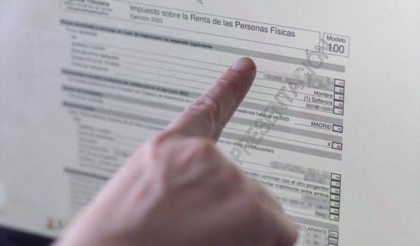 Qué mutualistas jubilados pueden reclamar la devolución del IRPF y cómo hacerlo. Foto: Europapress