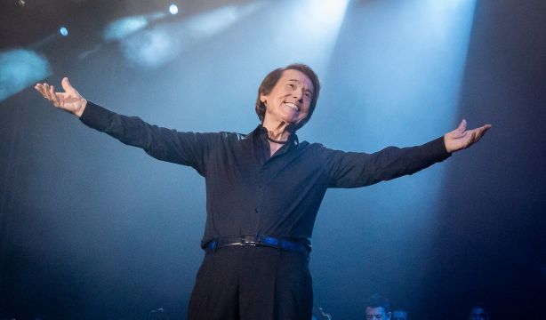 Raphael, Sabina, Lady Gaga...: los grandes conciertos que llegan a Barcelona para cerrar el año