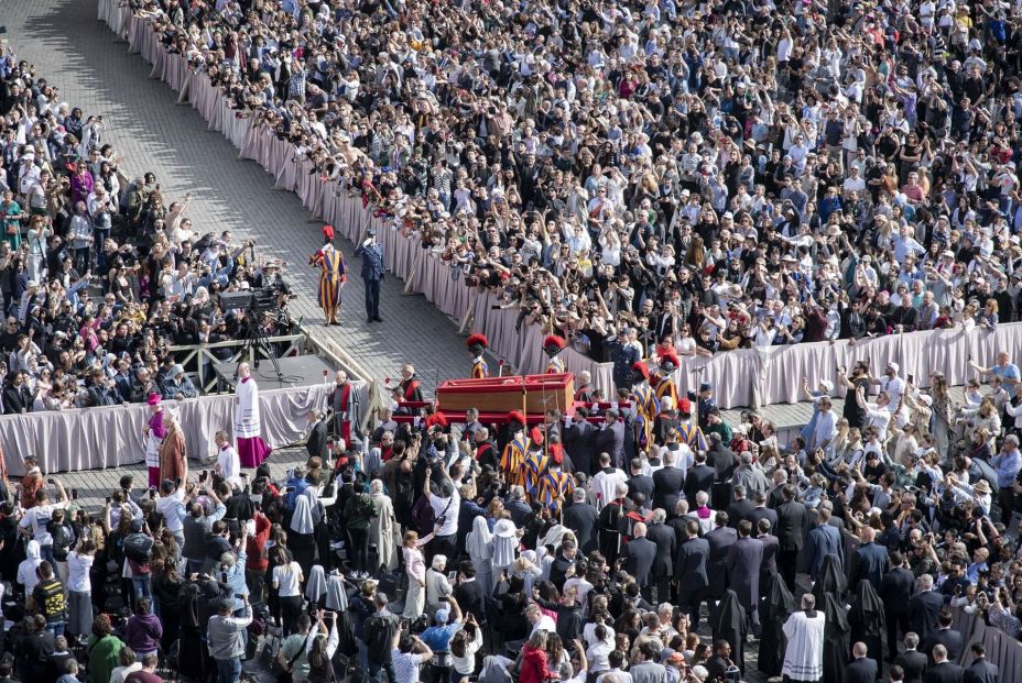 Funeral del Papa Francisco: 200.000 fieles, 60 jefes de Estado y una Roma blindada Funeral del Papa Francisco: 200.000 fieles, 60 jefes de Estado y una Roma blindada