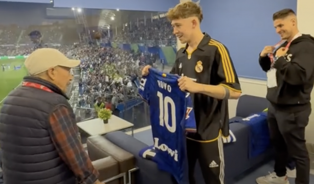 Cumple el sueño de su abuelo y le lleva a ver un partido del Real Madrid al estadio