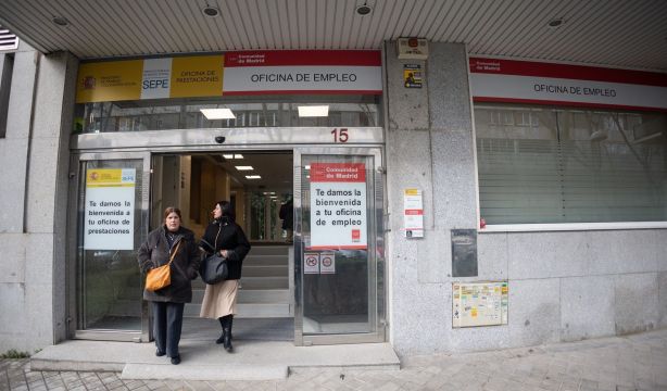 Los hogares con todos sus miembros en paro suben un 6% en el primer trimestre