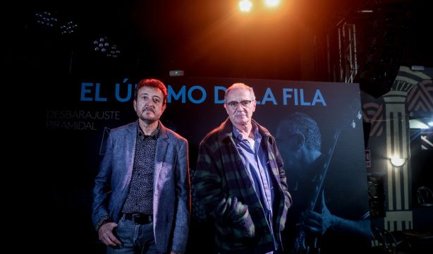 Desvelados los recintos y las redes de la nueva gira de El Último de la Fila