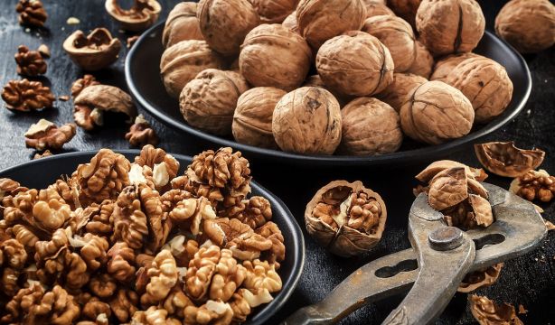 Las nueces reducen el riesgo de cáncer de colon