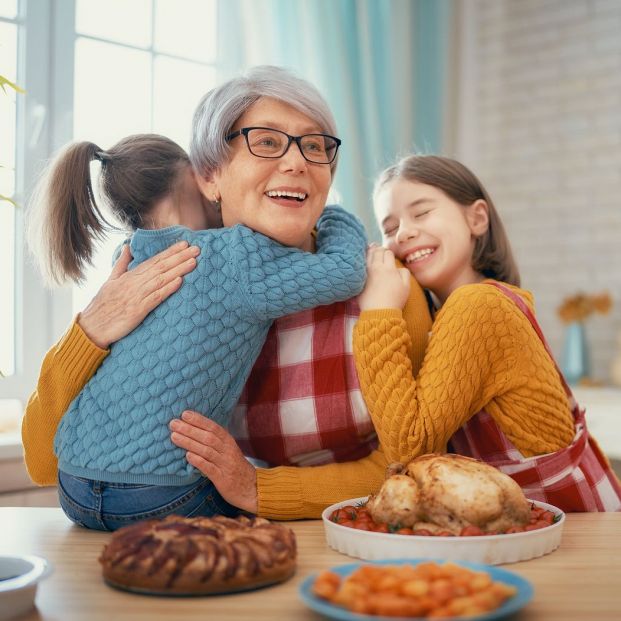 bigstock Happy Thanksgiving Day Autumn 326349439