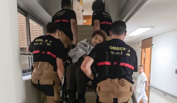 Las residencias de mayores destacan la "ola de solidaridad" que vivieron durante el apagón