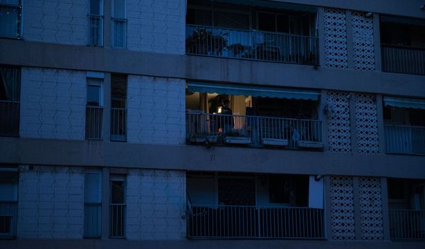 Castilla y León exige a todas las residencias de mayores poder aguantar operativas 24 horas sin luz