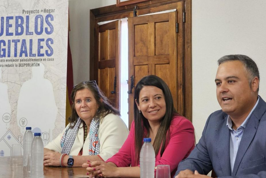 Castilla-La Mancha usa la tecnología para mejorar la autonomía de los mayores en el entorno rural