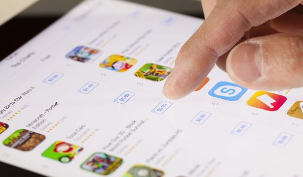 Consumo pondrá fin a la renovación automática de contratos que se suscriben a través del móvil