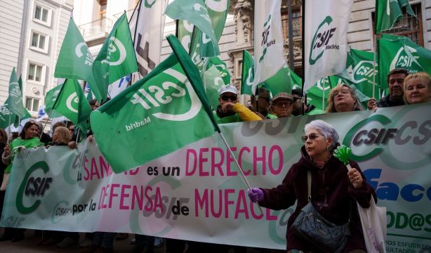 Adeslas retira del catálogo de Muface hospitales gallegos y deja a los compostelanos sin urgencias. Foto: europapress