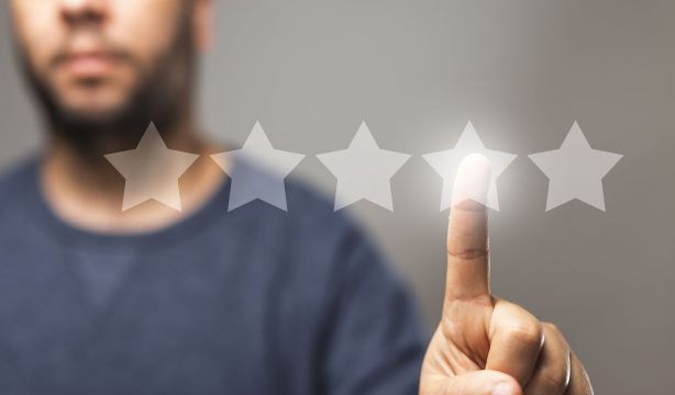 El Gobierno quiere prohibir las reseñas falsas online