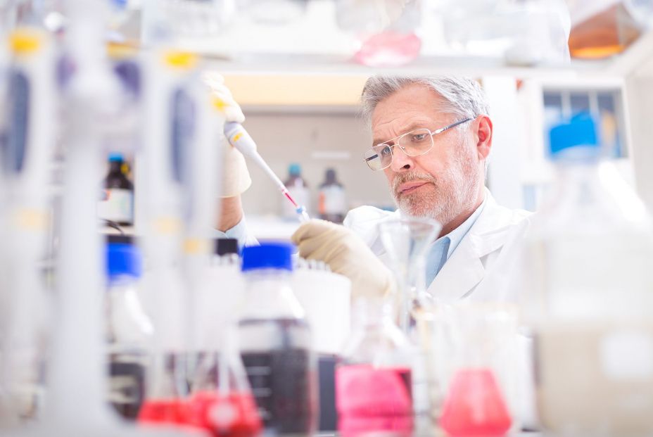 bigstock Life scientist researching in79608115