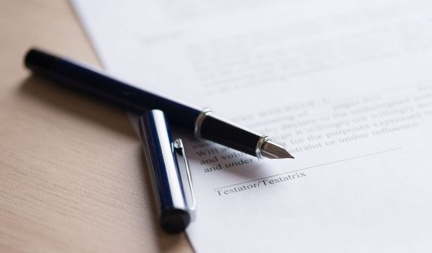 Todo lo que necesitas saber para cambiar un testamento