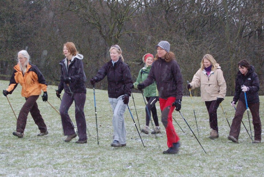 Equipamiento para marcha nórdica (Creative commons) Equipamiento para marcha nórdica (Creative commons)