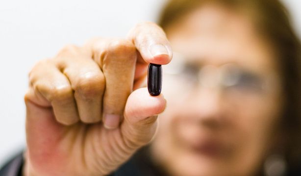 Edadismo en ensayos clínicos: los medicamentos siguen sin probarse en mayores en 2025