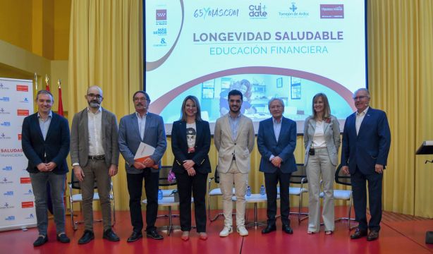 La educación financiera, clave para poder disfrutar de una longevidad saludable. Foto: Agustín Millán