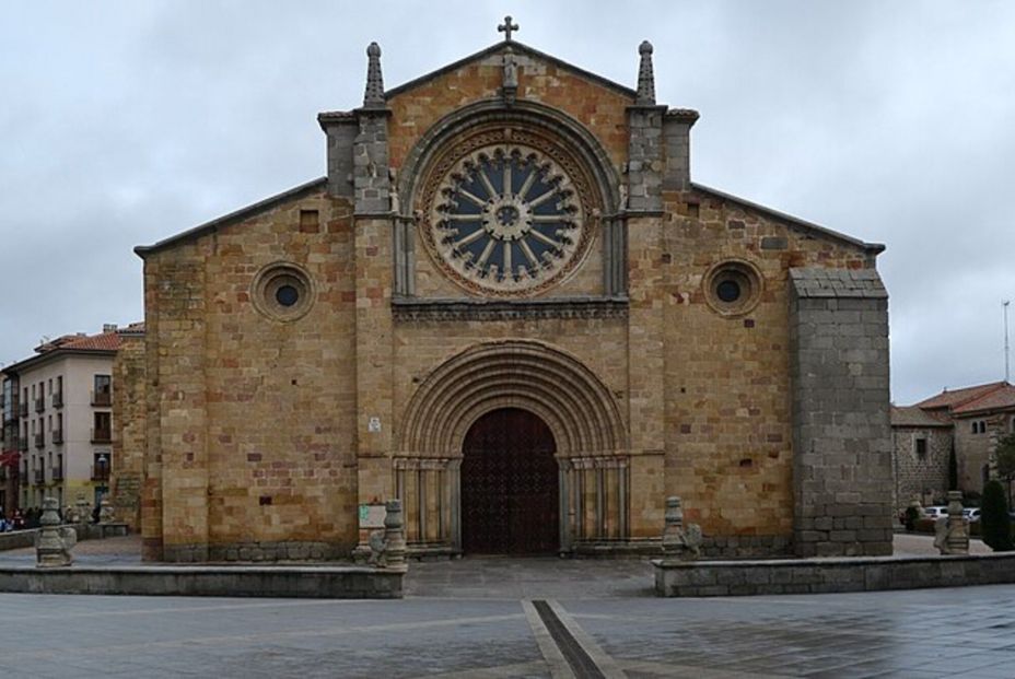 Wikipedia Commons. Descubre los edificios más antiguos de Ávila Wikipedia Commons. Descubre los edificios más antiguos de Ávila